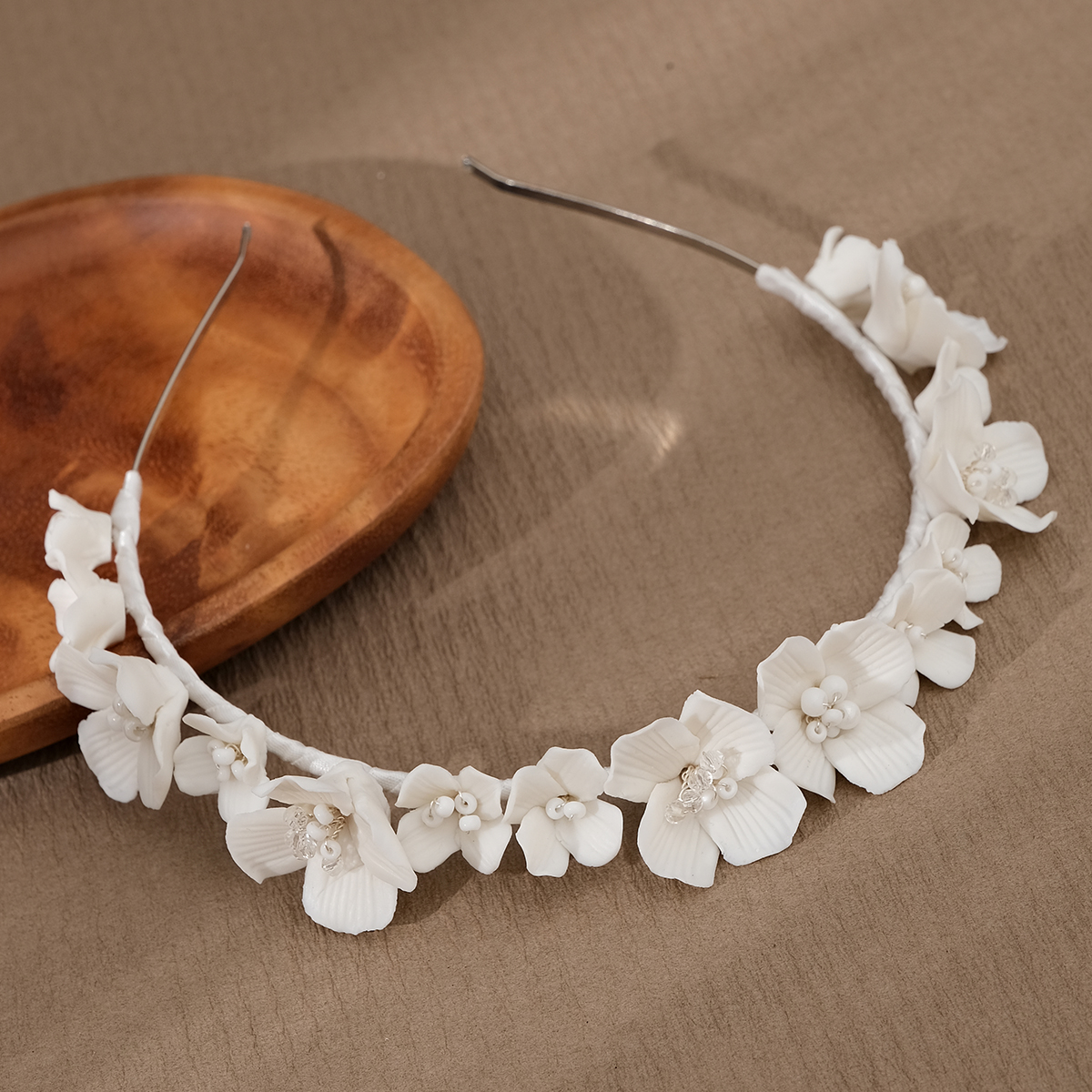 Efily Bride White Flower Hair  - Wedding Supply Store ulasan dan harga