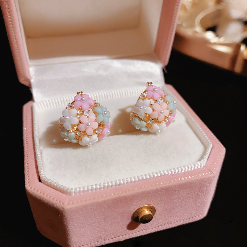 Fashionable Zircon Pearl Flowe - Wedding Hampers ulasan dan harga