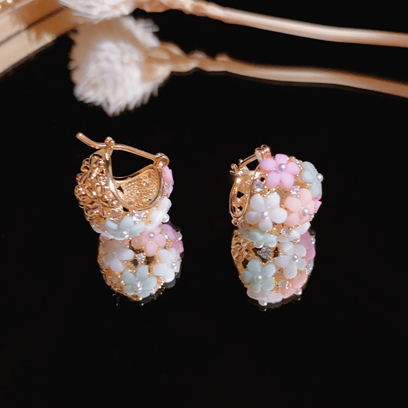 Fashionable Zircon Pearl Flowe - Wedding Hampers ulasan dan harga